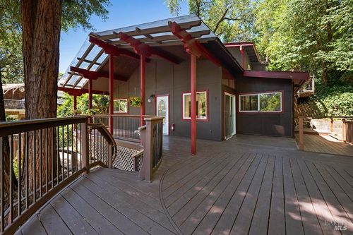 9014 Argonne Way, Forestville, CA, 95436-9382 | Card Image