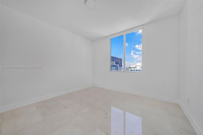 APT-4307 - 1060 Brickell Ave, Condo with 3 bedrooms, 3 bathrooms and null parking in Miami FL | Image 30