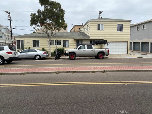3528 Mission Blvd, San Diego, CA, 92109-7406 | Card Image