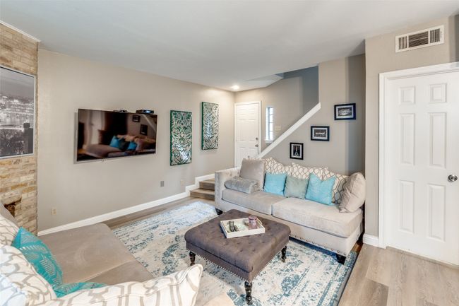 APT-103 - 4000 Rawlins St, Condo with 2 bedrooms, 3 bathrooms and null parking in Dallas TX | Image 5