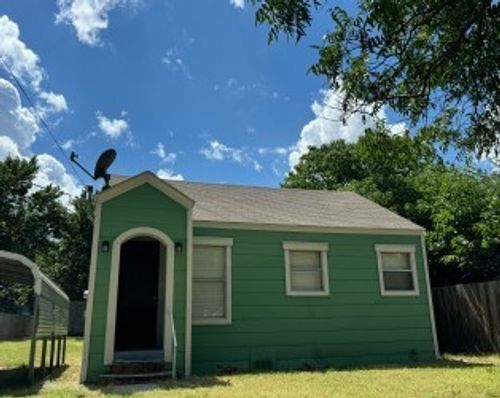 311 Bryan St, Weatherford, TX, 76086-3017 | Card Image