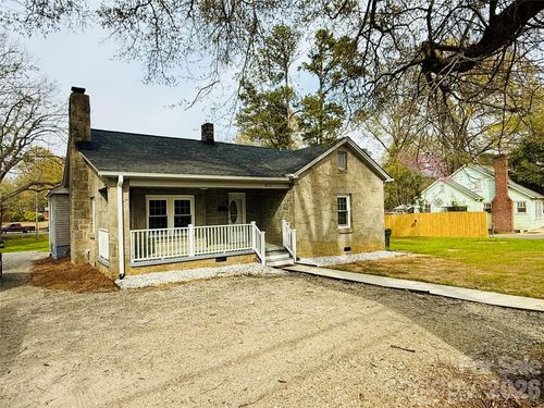 403 Liberty St E, York, SC, 29745-1627 | Card Image