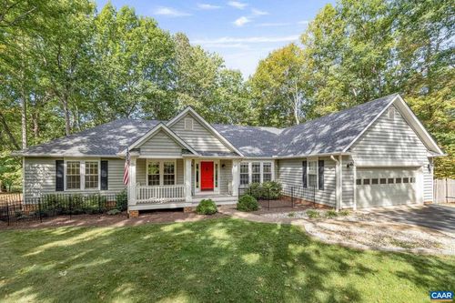 8 Sand Trap Ter, PALMYRA, VA, 22963-2523 | Card Image