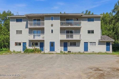 15955 E Ptarmigan Rd, Palmer, AK, 99645-7820 | Card Image