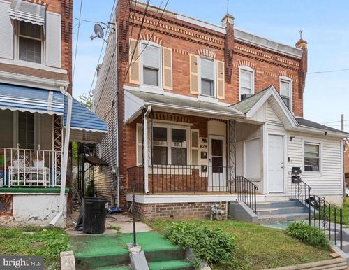 2-428 Penn St, CHESTER, PA, 19013-4336 | Card Image