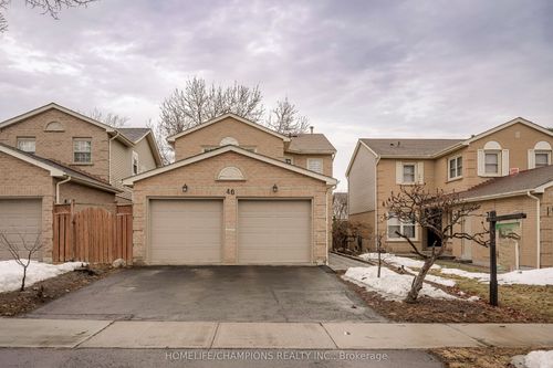 46 Hemingford Pl, Whitby, ON, L1R1E7 | Card Image