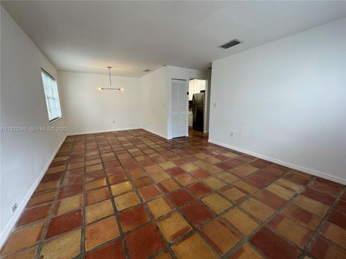 9-2918 Bird Ave, Miami, FL, 33133-4502 | Card Image