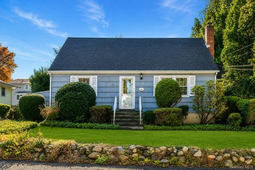 12 Violet Rd, Bayville, NY, 11709-1819 | Card Image