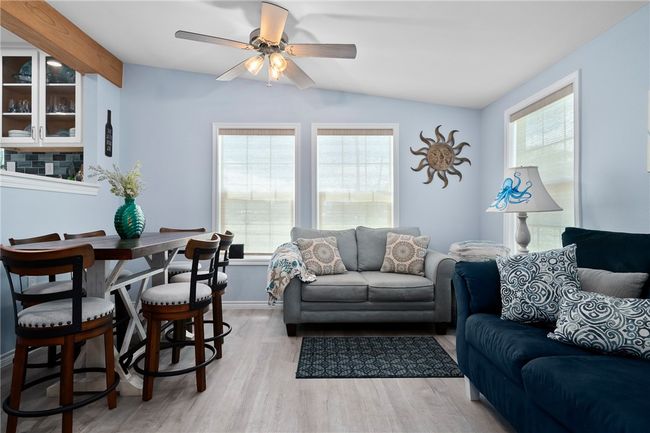 1403 Mccampbell St, House other with 3 bedrooms, 2 bathrooms and 5 parking in Aransas Pass TX | Image 9