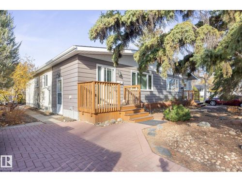 15 Falcon Cres, St Albert, AB, T8N1T9 | Card Image
