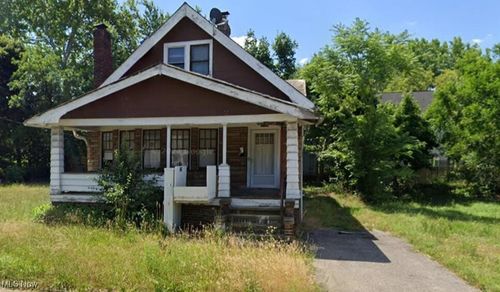 11114 Willowmere Ave, Cleveland, OH, 44108-2757 | Card Image