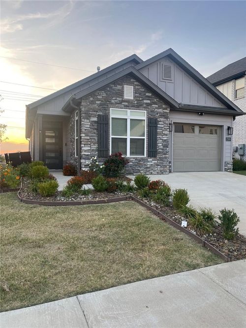 2310 Sw Poppy St, Bentonville, AR, 72713-6089 | Card Image