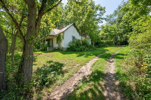 235 Frye Ave, Rural Retreat, VA, 24368-2553 | Card Image