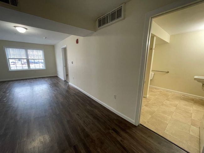 APT-105 - 10 Sentinel Ct, Condo with 2 bedrooms, 2 bathrooms and null parking in Manchester NH | Image 20