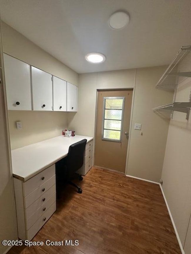 Office/computer room | Image 12