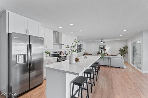 4813 E Koso Court, Phoenix, AZ, 85044 | Card Image