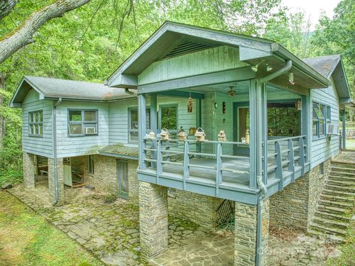 88 Laurel Loop, Maggie Valley, NC, 28751-8770 | Card Image