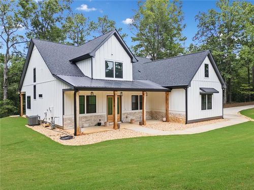 2943 Dabbs Bridge Rd, dallas, GA, 30132-1228 | Card Image