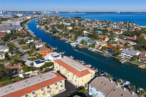 1067 Pinellas Bayway S, St Petersburg, FL, 33715-2112 | Card Image