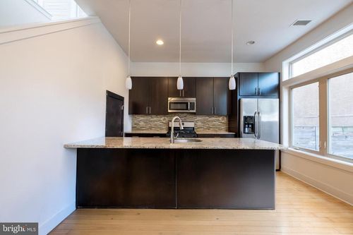 unit-a-914 S 5th St, PHILADELPHIA, PA, 19147-4047 | Card Image