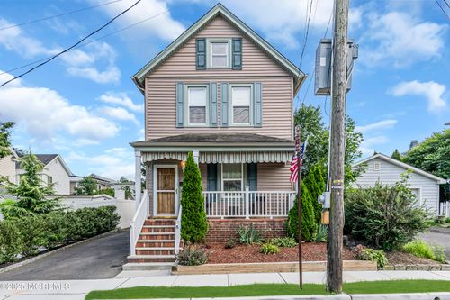 96 Mechanic St, Red Bank, NJ, 07701-1805 | Card Image