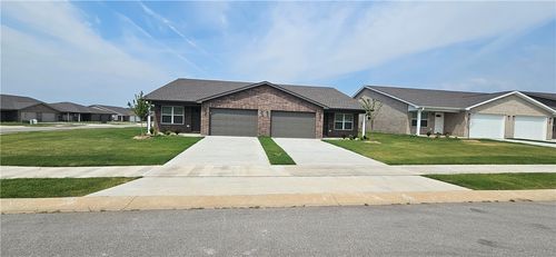 6805 Nw Trevy St, Bentonville, AR, 72713 | Card Image