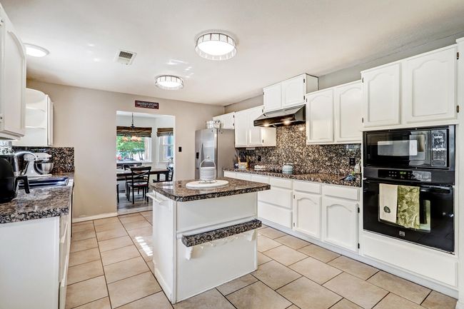 355 Esperanza Dr, House other with 4 bedrooms, 2 bathrooms and null parking in Bosque Farms NM | Image 7