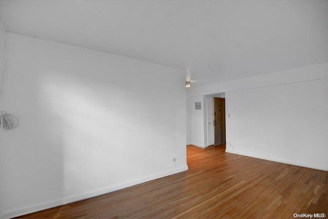 Living room looking toward entryway | Image 11