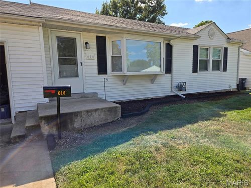 616 Ball St, Wentzville, MO, 63385-1205 | Card Image