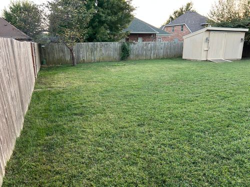 816 E Roubidoux St, Nixa, MO, 65714-8717 | Card Image