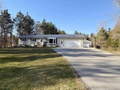 6634 Lower Road, LITTLE SUAMICO, WI, 54171 | Card Image