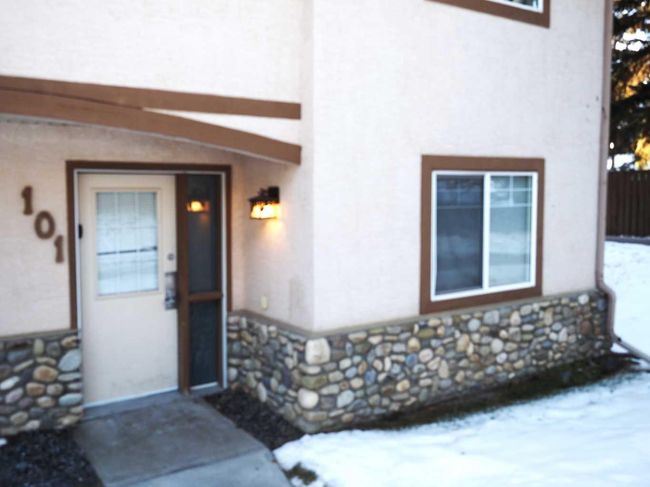 101 - 1000 Harvie Heights Road, Townhouse with 2 bedrooms, 1 bathrooms and 1 parking in Harvie Heights AB | Image 11
