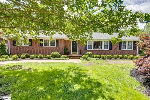 202 Roberta Dr, Greenville, SC, 29615-2006 | Card Image