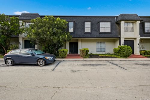 106-7834 Broadway, San Antonio, TX, 78209-2525 | Card Image