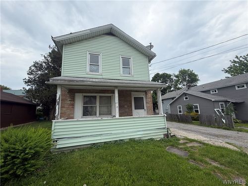 115 Washington St, Lockport, NY, 14094-2233 | Card Image