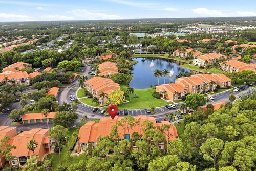 105-1240 Wildwood Lakes Blvd, NAPLES, FL, 34104-5804 | Card Image