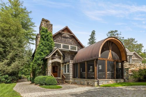 346 Hummingbird Ln, Highlands, NC, 28741-6603 | Card Image