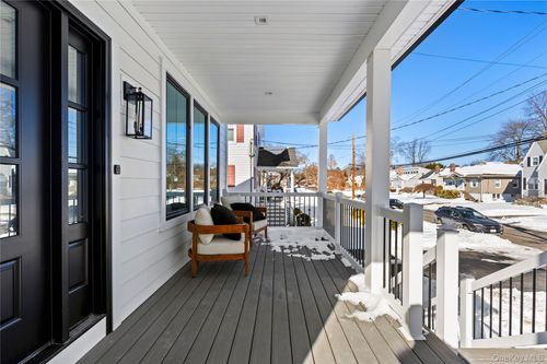 4 W Glen Ave, Port Chester, NY, 10573-2224 | Card Image