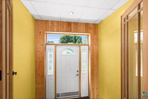 115 W Mcgonagle St, Duluth, MN, 55808-1750 | Card Image
