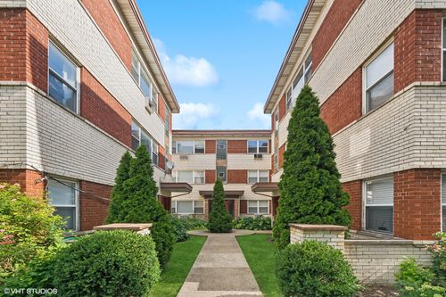 apt-304-2652 W Rascher Ave, Chicago, IL, 60625-3185 | Card Image