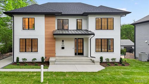 643 Marshall Ave, Saint Louis, MO, 63119-1921 | Card Image