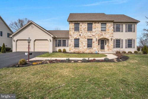 1325 Pheasant Run Rd, Middletown, PA, 17057-5973 | Card Image