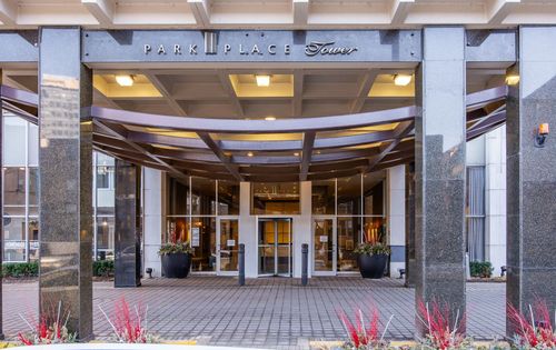 3708-655 W Irving Park Rd, Chicago, IL, 60613-3116 | Card Image