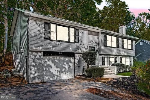 2312 Harpoon Dr, STAFFORD, VA, 22554-2522 | Card Image