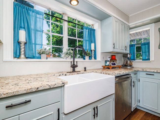 201 N Blanco St, House other with 5 bedrooms, 5 bathrooms and null parking in Coleman TX | Image 14