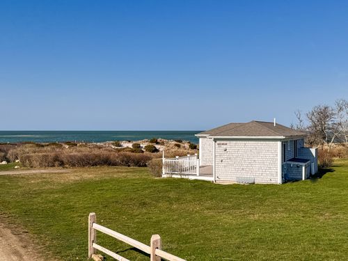 280 Harbor Point Road, Barnstable, MA, 02630 | Card Image