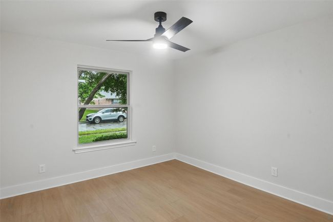 7716 La Risa Dr, House other with 4 bedrooms, 4 bathrooms and null parking in Dallas TX | Image 25