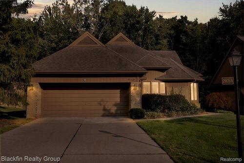 28768 Hidden Trl, Farmington Hills, MI, 48331-2981 | Card Image