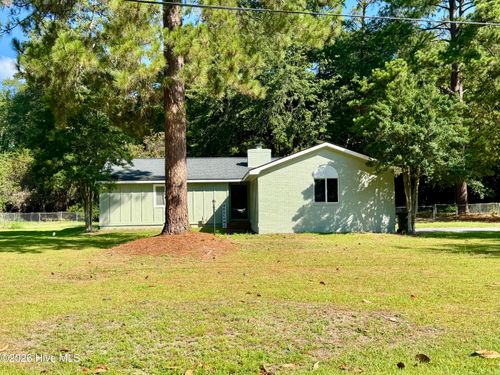12260 Evergreen Ln, Laurinburg, NC, 28352-7948 | Card Image
