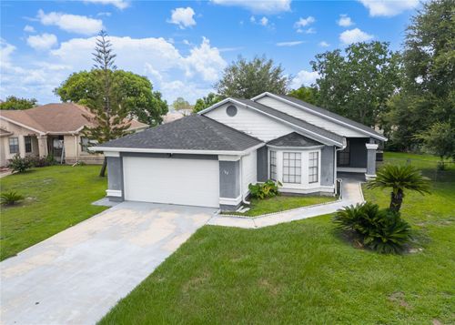 182 Pinewood Cir, KISSIMMEE, FL, 34743-7946 | Card Image